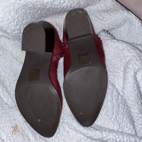 Burgundy ankle boots in GUC - Picture 6 of 7